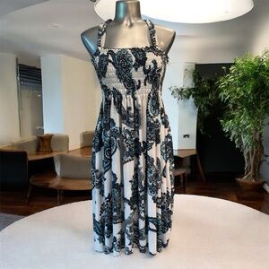 ✅Elegant Blue and White Paisley Midi Dress